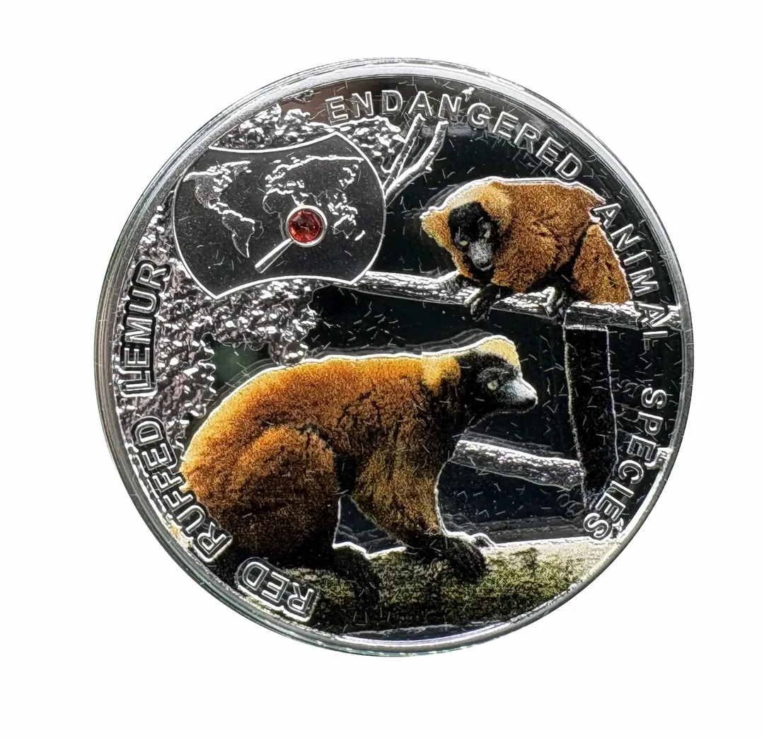 Lot 23 — 2014 1 Niue "SOS dla Swiata/SOS to the World" : Red Ruffed Lemur coin .999 (17.48g silver) Proof