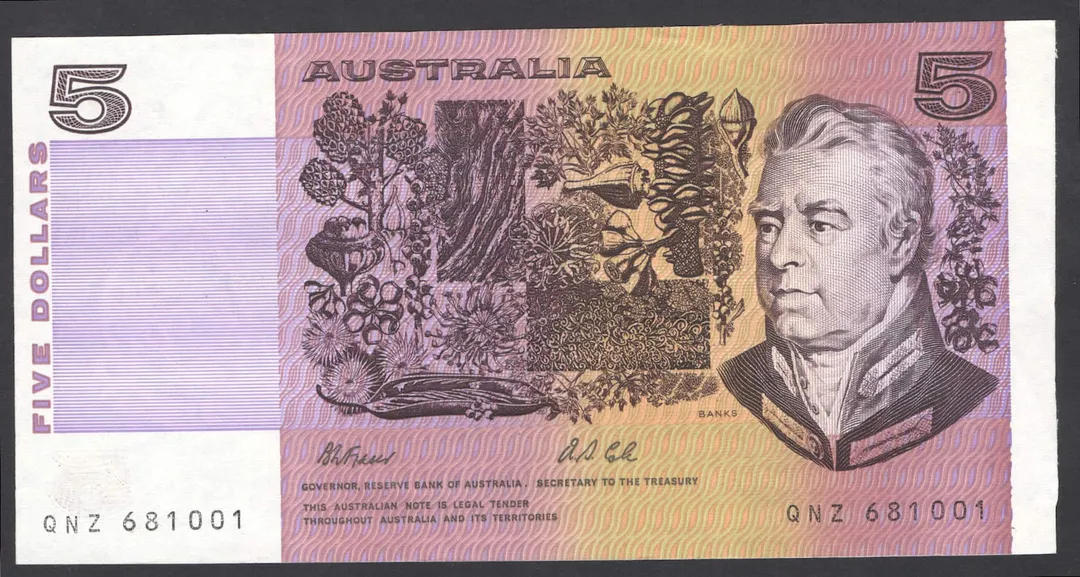 Lot 44 — $5 : Serial # QNZ 681001