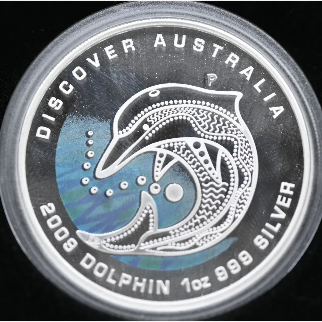 Lot 23 — Discover Australia Series - 2009 Dolphin 1oz Pure Silver Coloured Proof