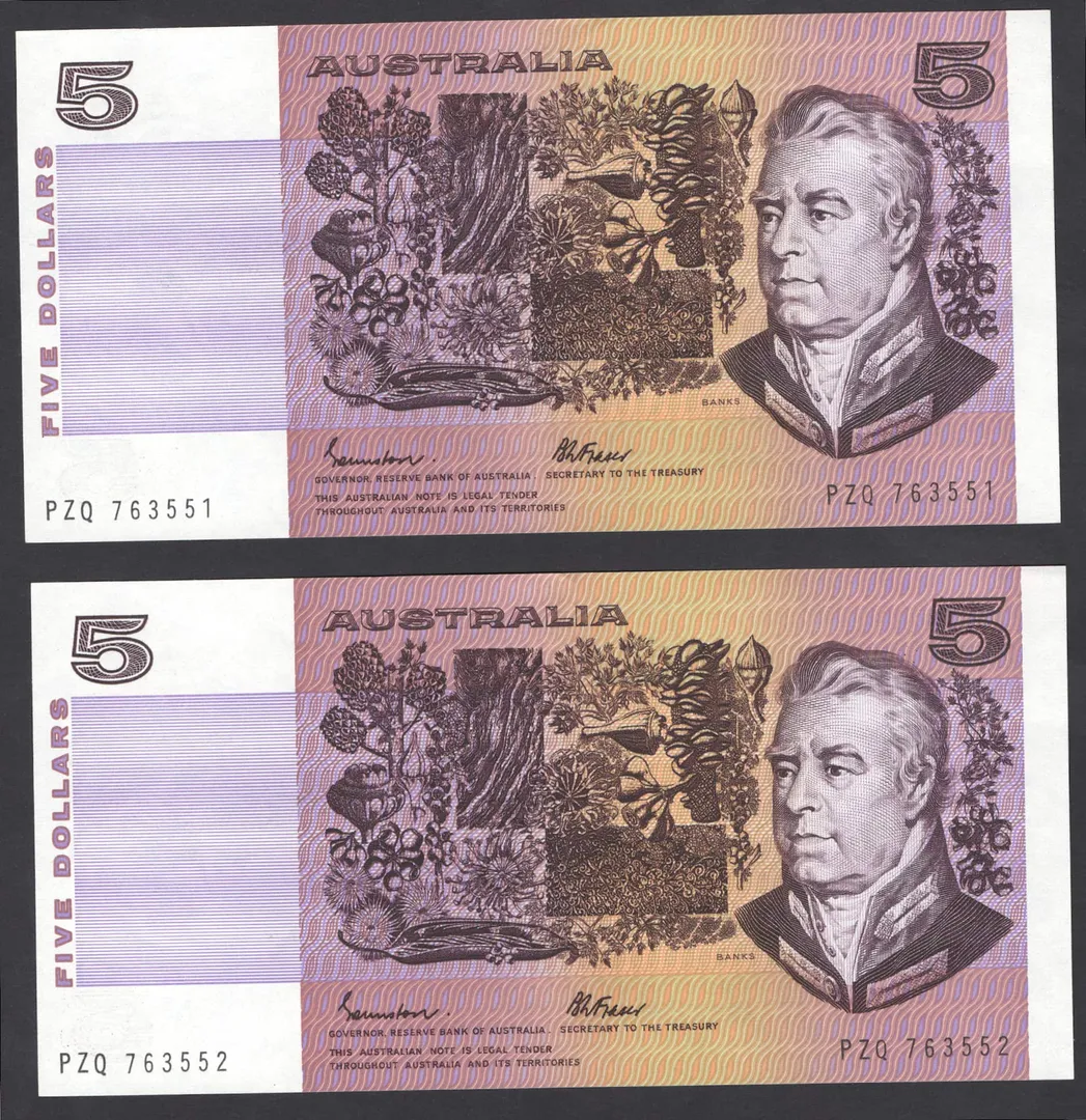 Lot 40 — $5 : Serial # PZQ 763551-552