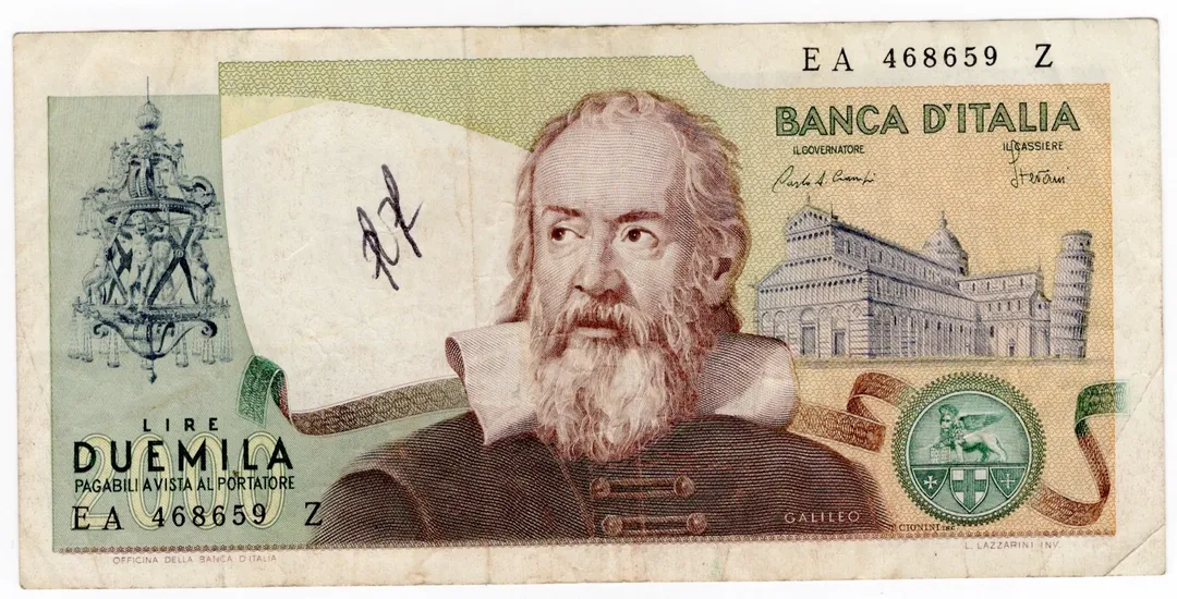 Lot 42 — Italy, 1973–1983, 2,000 Lire