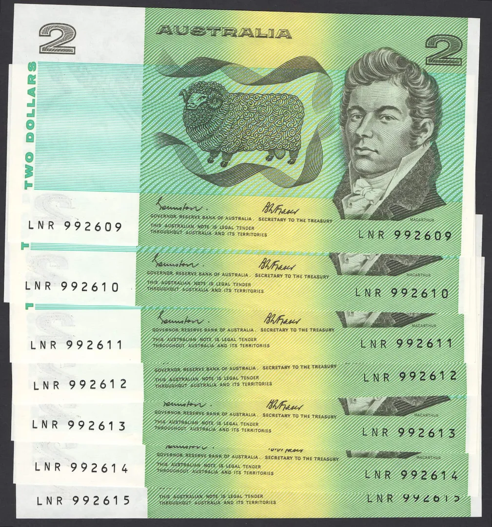 Lot 27 — $2 : Serial # LNR 992609-615