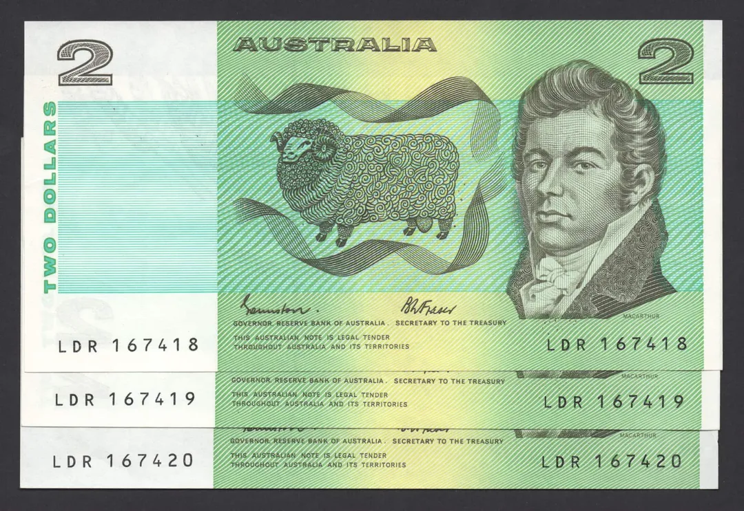 Lot 32 — 1985 $2 Johnston/Fraser General Prefix Run of 3 [LDR]